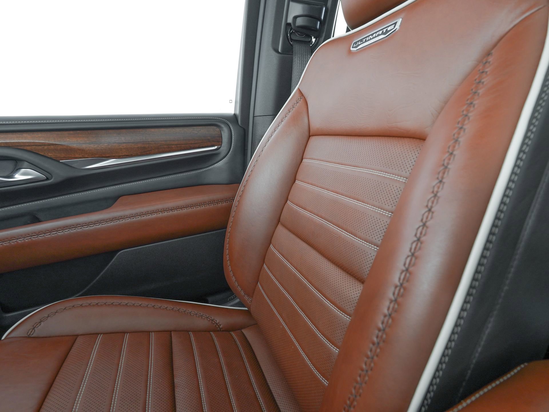 Used 2024 GMC Yukon XL Denali Ultimate image 30