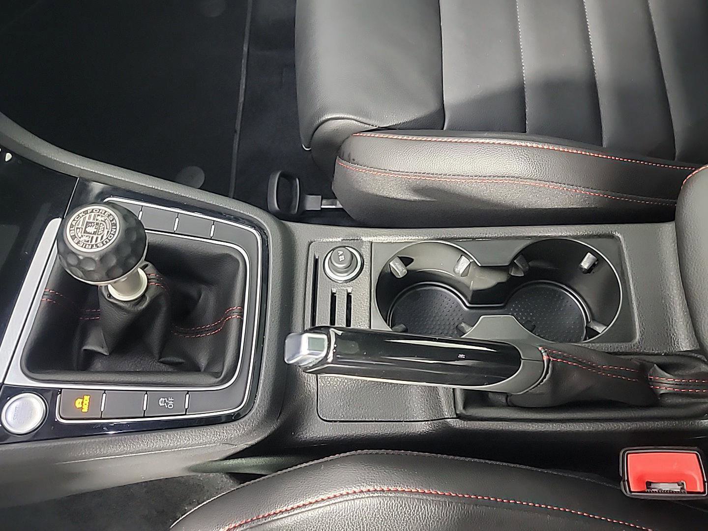 Used 2020 Volkswagen GTI Autobahn image 33