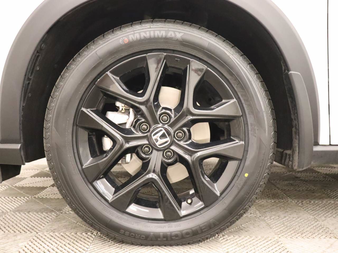 Used 2024 Honda HR-V Sport image 6