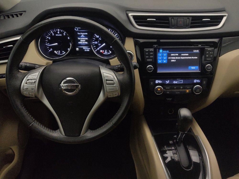 Used 2016 Nissan Rogue SL w/ SL Premium Package image 22