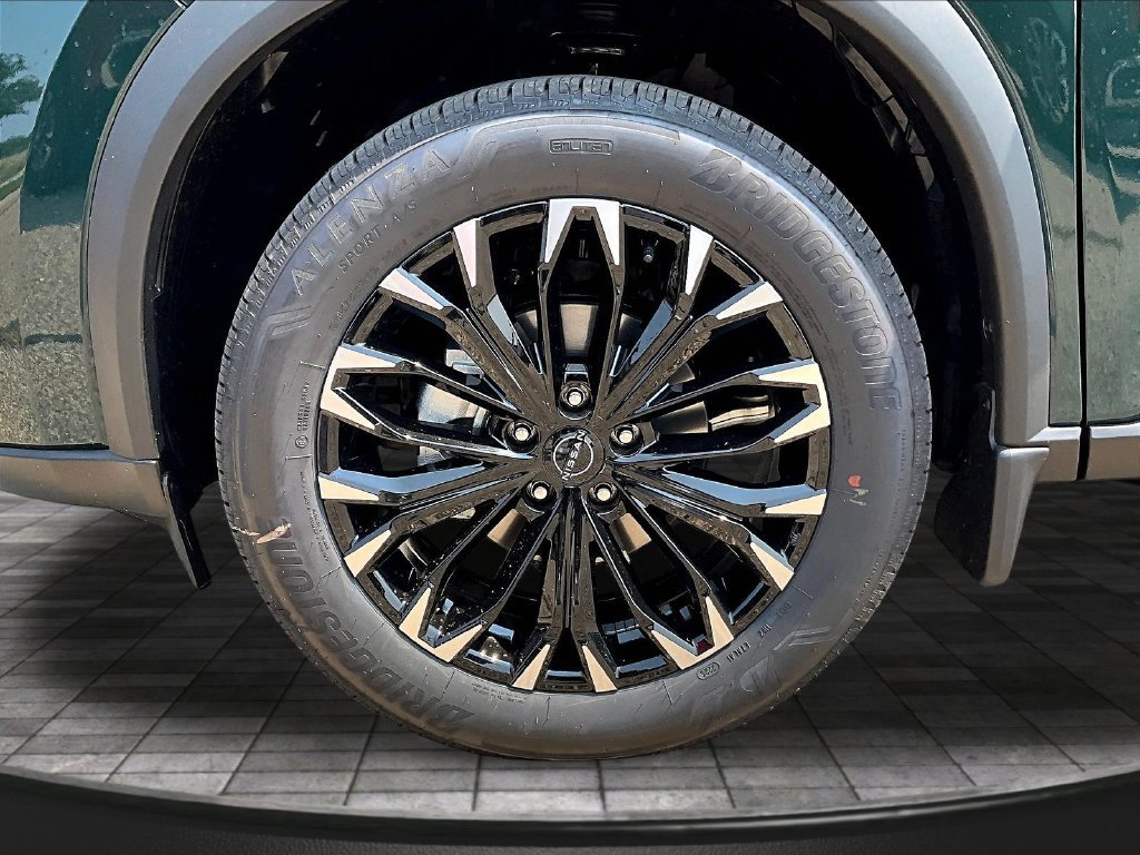 New 2026 Nissan Rogue Dark Armor AWD/4WD image 11