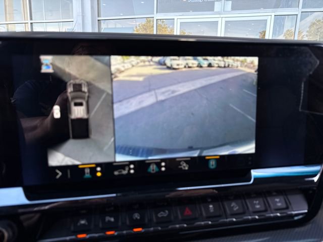 Certified 2023 Chevrolet Silverado 1500 ZR2 w/ Technology Package AWD/4WD image 20