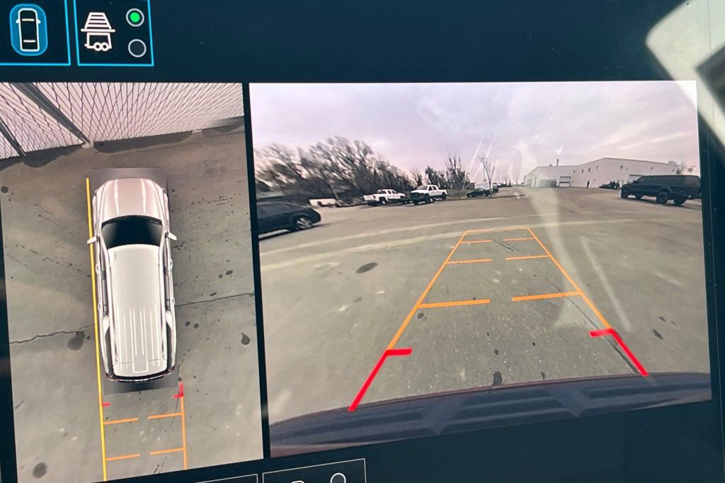 New 2026 GMC Yukon XL Denali image 18