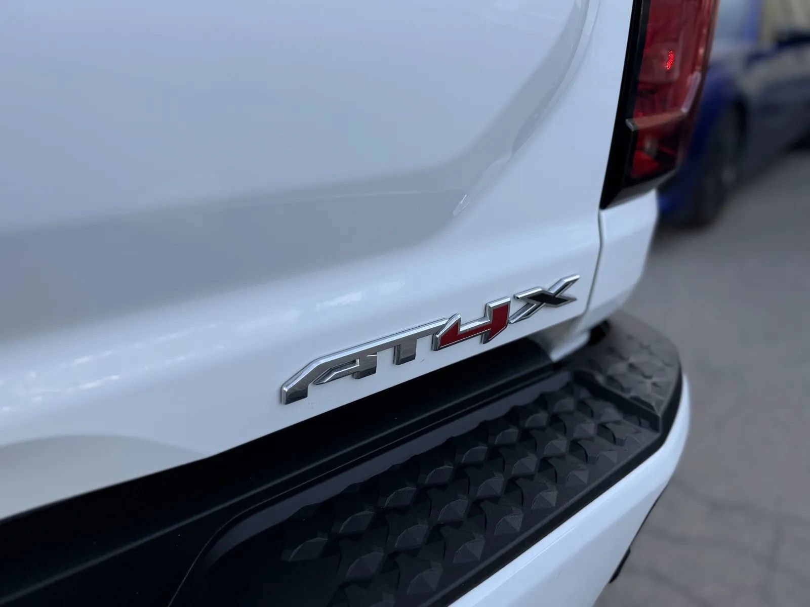Used 2024 GMC Canyon AT4X AWD/4WD image 49