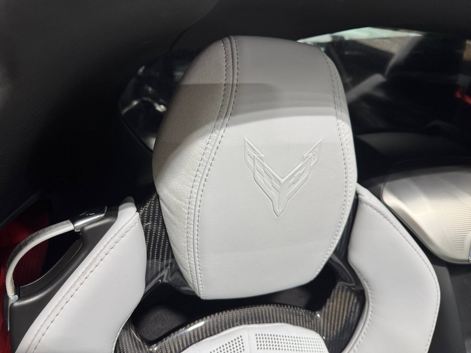 Used 2024 Chevrolet Corvette Stingray image 18