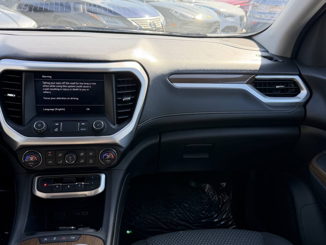 Used 2020 GMC Acadia SLE FWD image 13