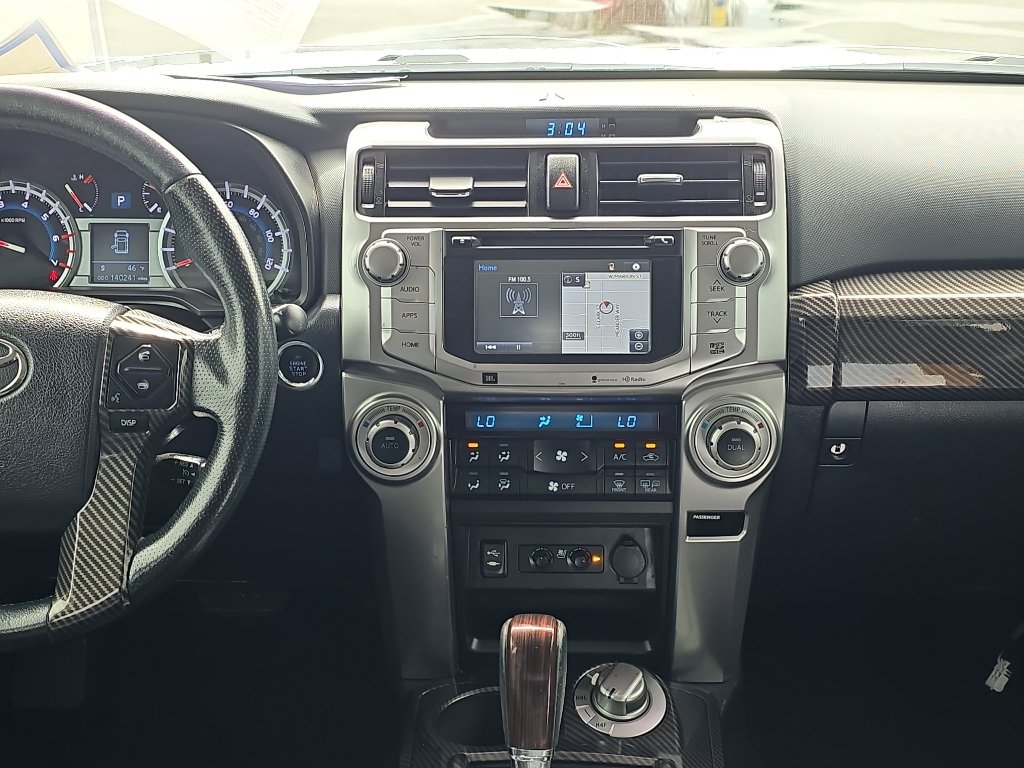 Used 2015 Toyota 4Runner Limited AWD/4WD image 23