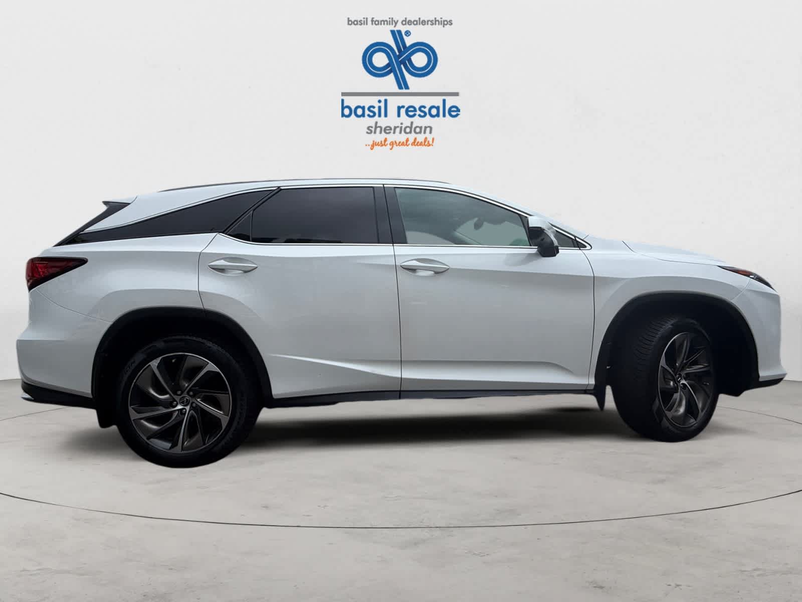 Used 2019 Lexus RX 350L Luxury w/ Accessory Package AWD/4WD image 8