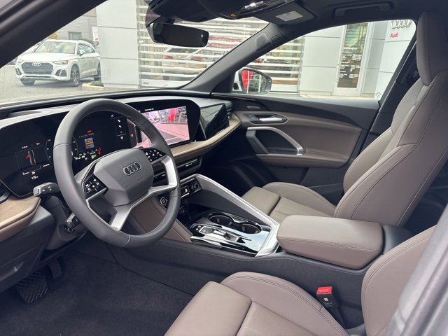 New 2025 Audi Q5 Premium Plus image 13