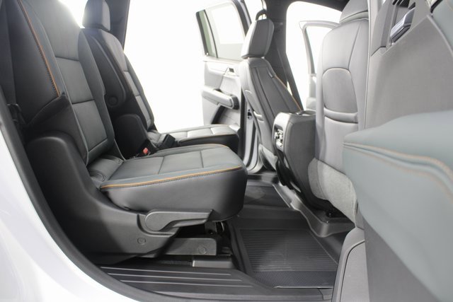 New 2026 GMC Acadia AT4 w/ Luxury Package image 25