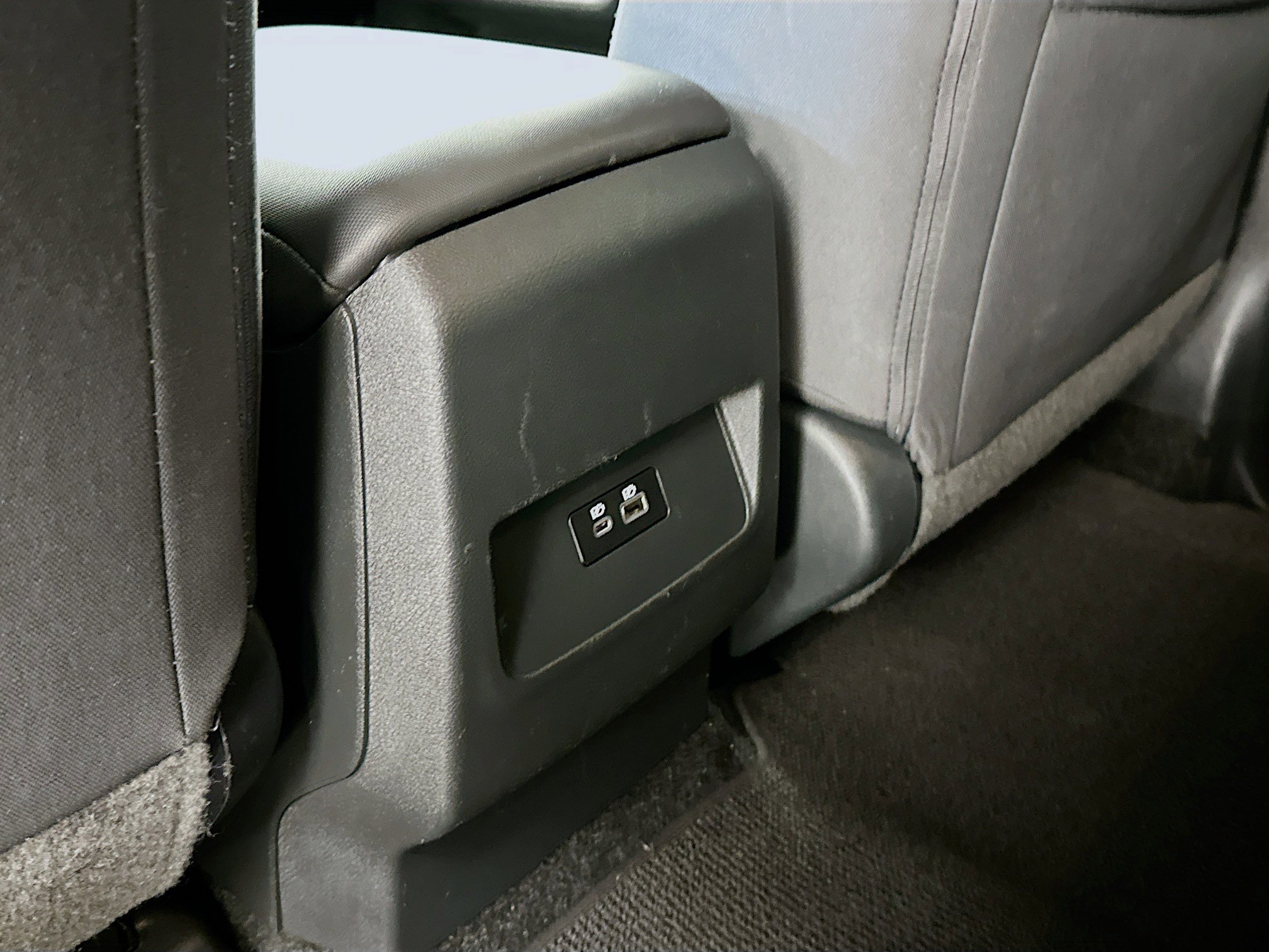 Used 2023 Nissan Frontier SV image 27