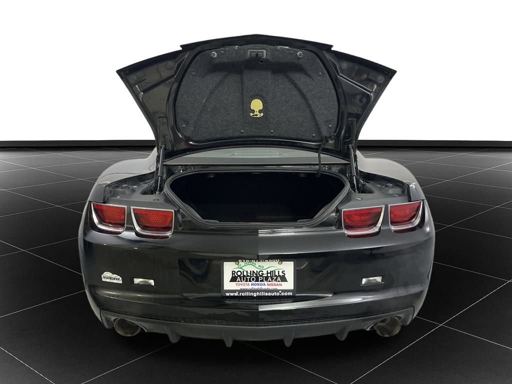 Used 2010 Chevrolet Camaro SS w/ RS Package image 11