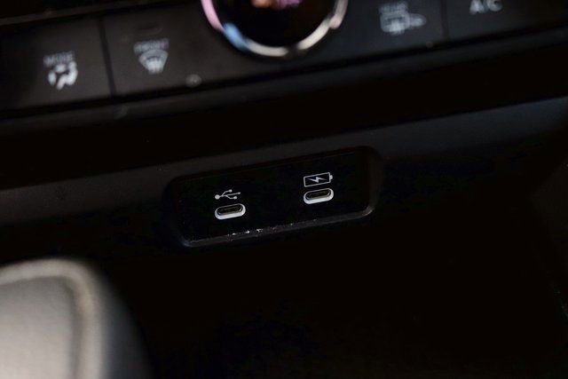 Used 2023 Honda Accord EX image 19