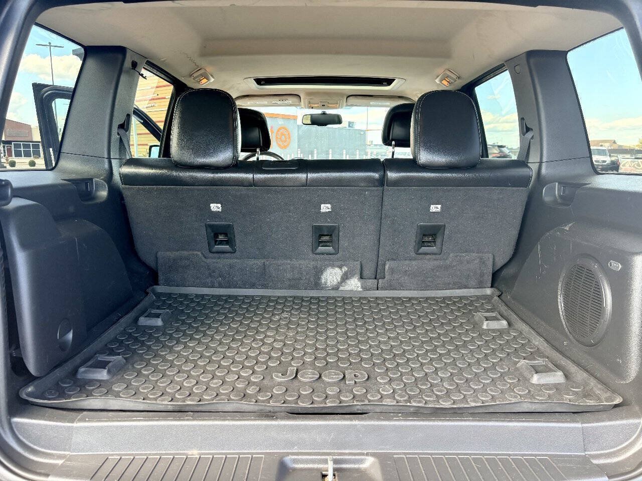 Used 2012 Jeep Liberty Limited Jet w/ Comfort/Convenience Group AWD/4WD image 22
