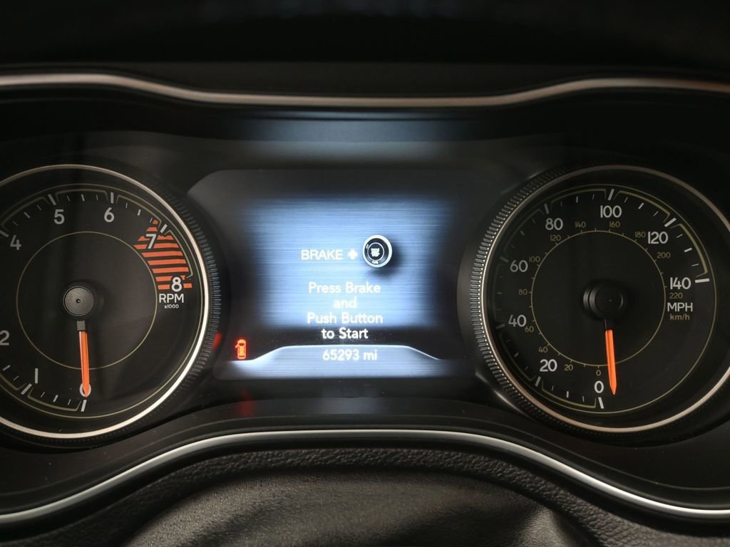 Used 2019 Jeep Cherokee Limited image 15