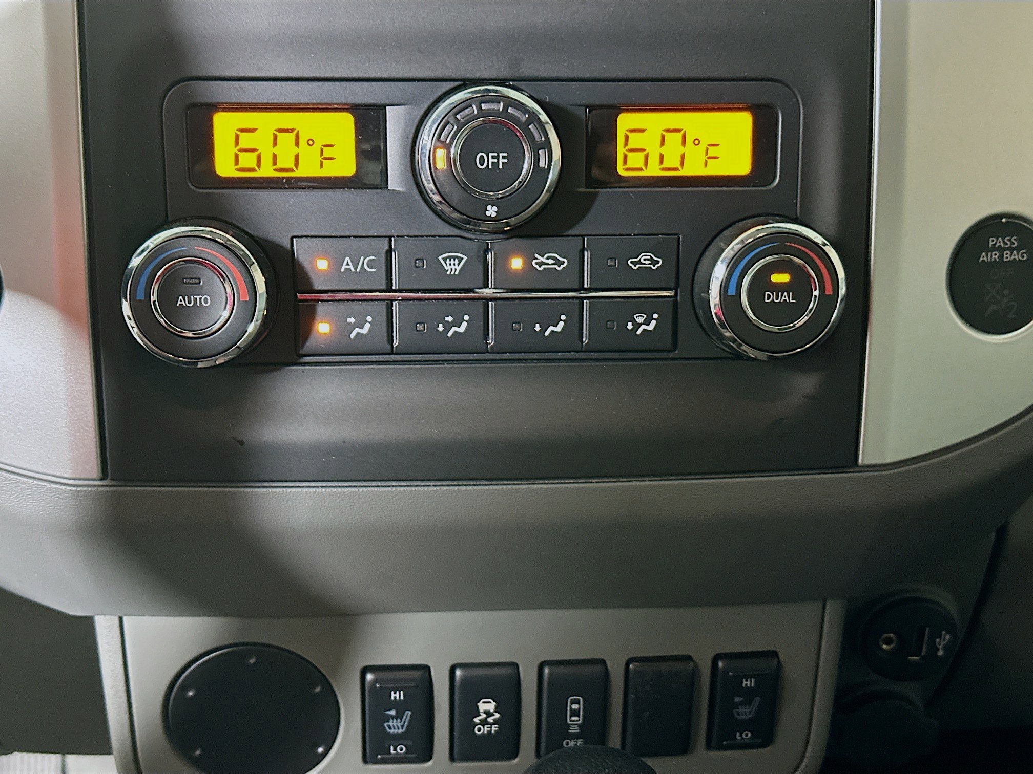 Used 2020 Nissan Frontier SV w/ Midnight Edition Floor Mats image 22