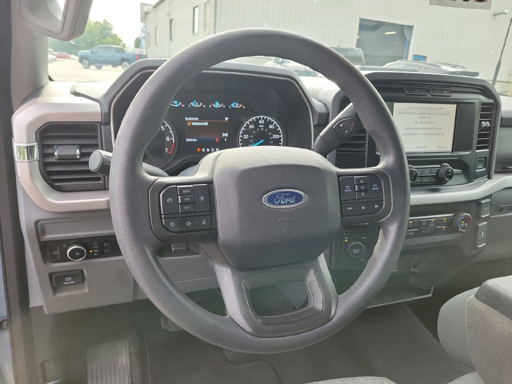 Used 2023 Ford F150 XLT AWD/4WD image 24