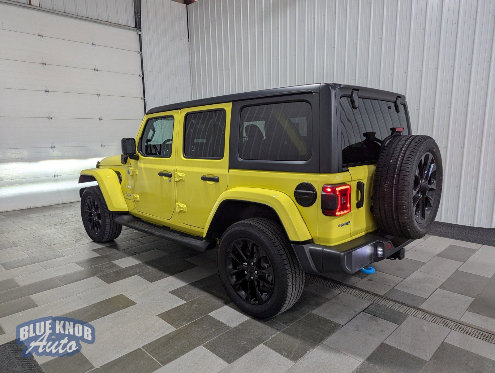 Used 2023 Jeep Wrangler Sahara w/ Cold Weather Group image 2