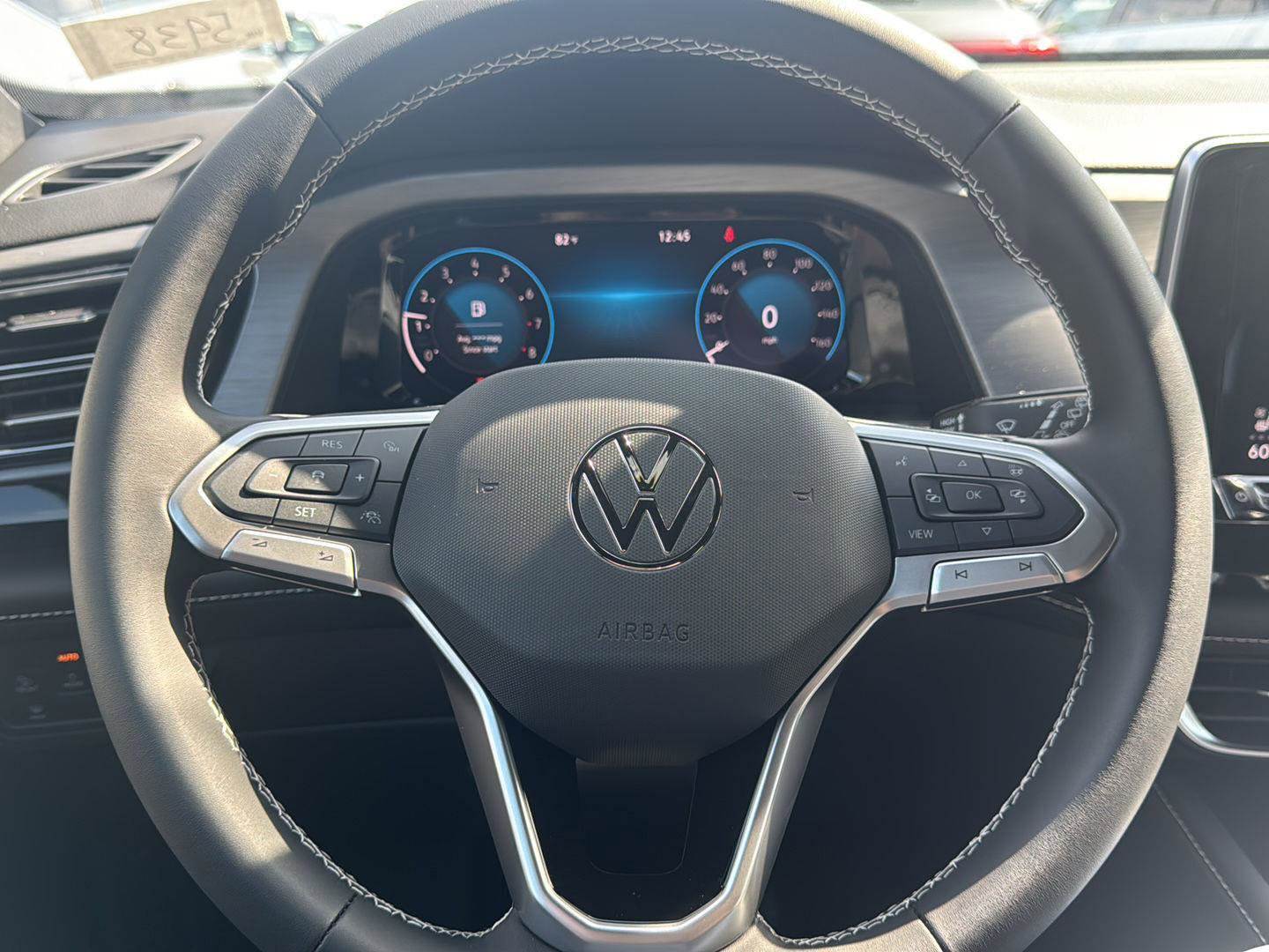 New 2026 Volkswagen Atlas Cross Sport SE image 23