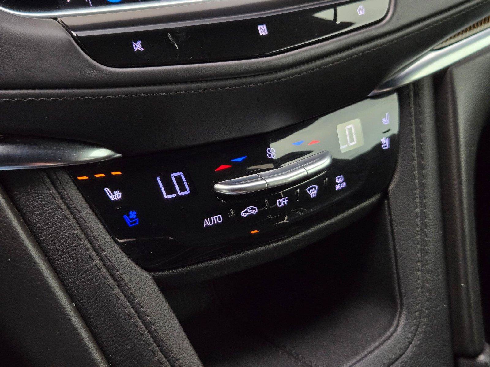 Used 2020 Cadillac XT5 Sportv w/ Platinum Package AWD/4WD image 21