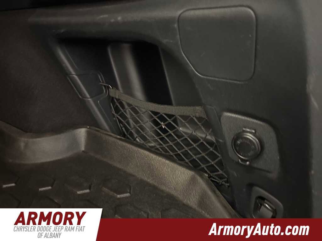 Used 2022 Subaru Outback Premium image 29