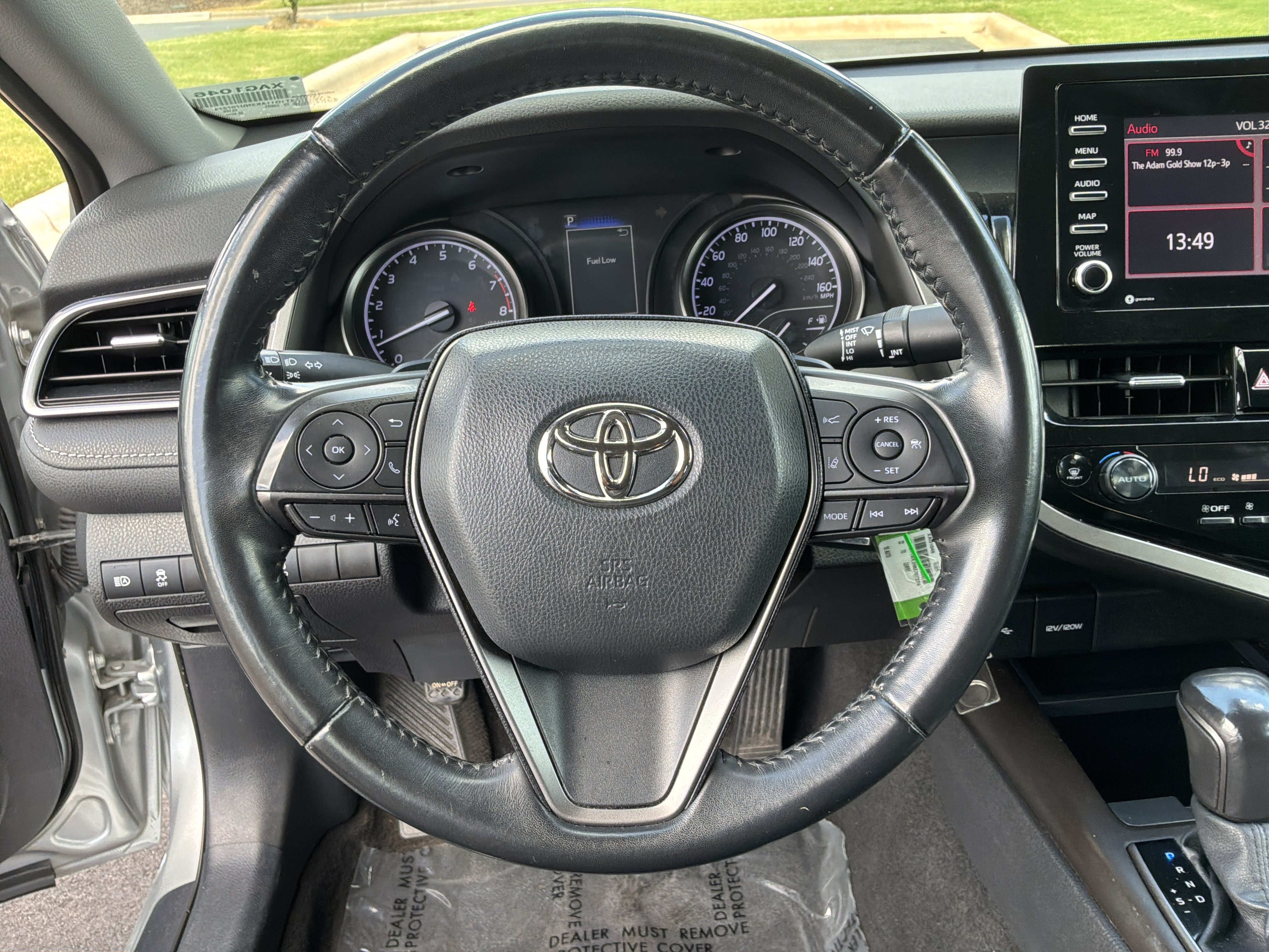 Used 2022 Toyota Camry SE FWD image 18