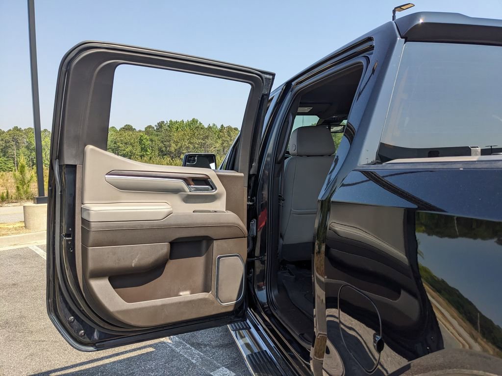 Used 2022 GMC Sierra 1500 SLT w/ SLT Convenience Package AWD/4WD image 60