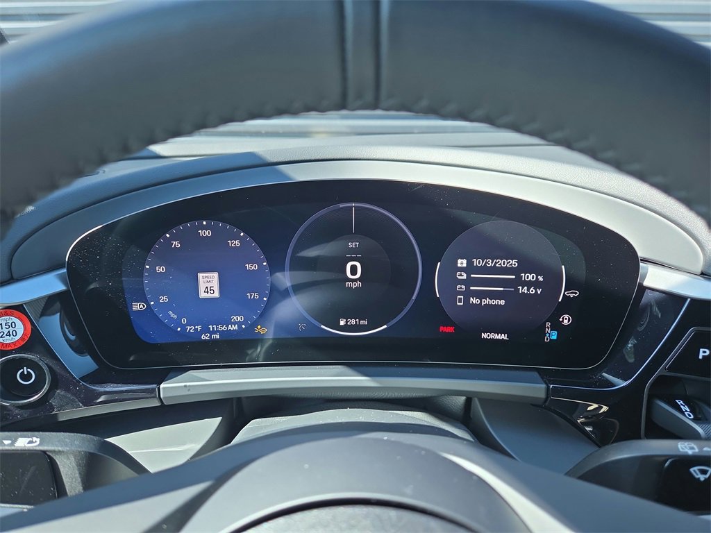 New 2025 Porsche Macan 4S Electric image 9