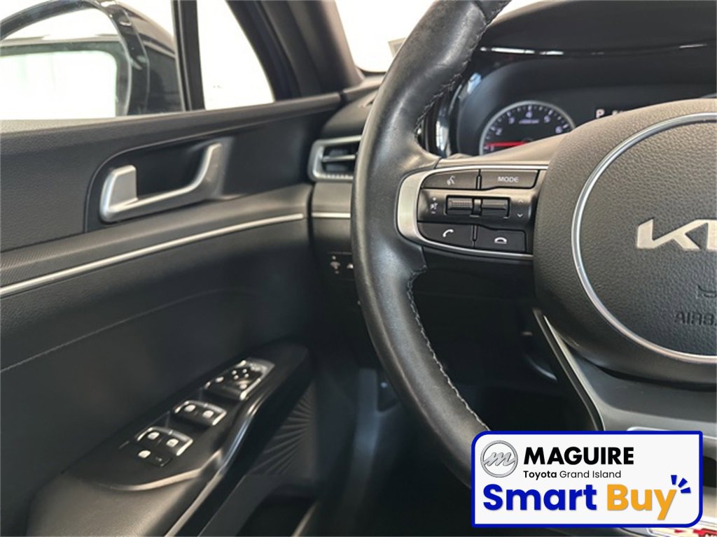 Used 2022 Kia K5 GT-Line w/ GT-Line Awd Premium Package image 7