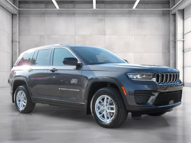 New 2026 Jeep Grand Cherokee Laredo X RWD image 1