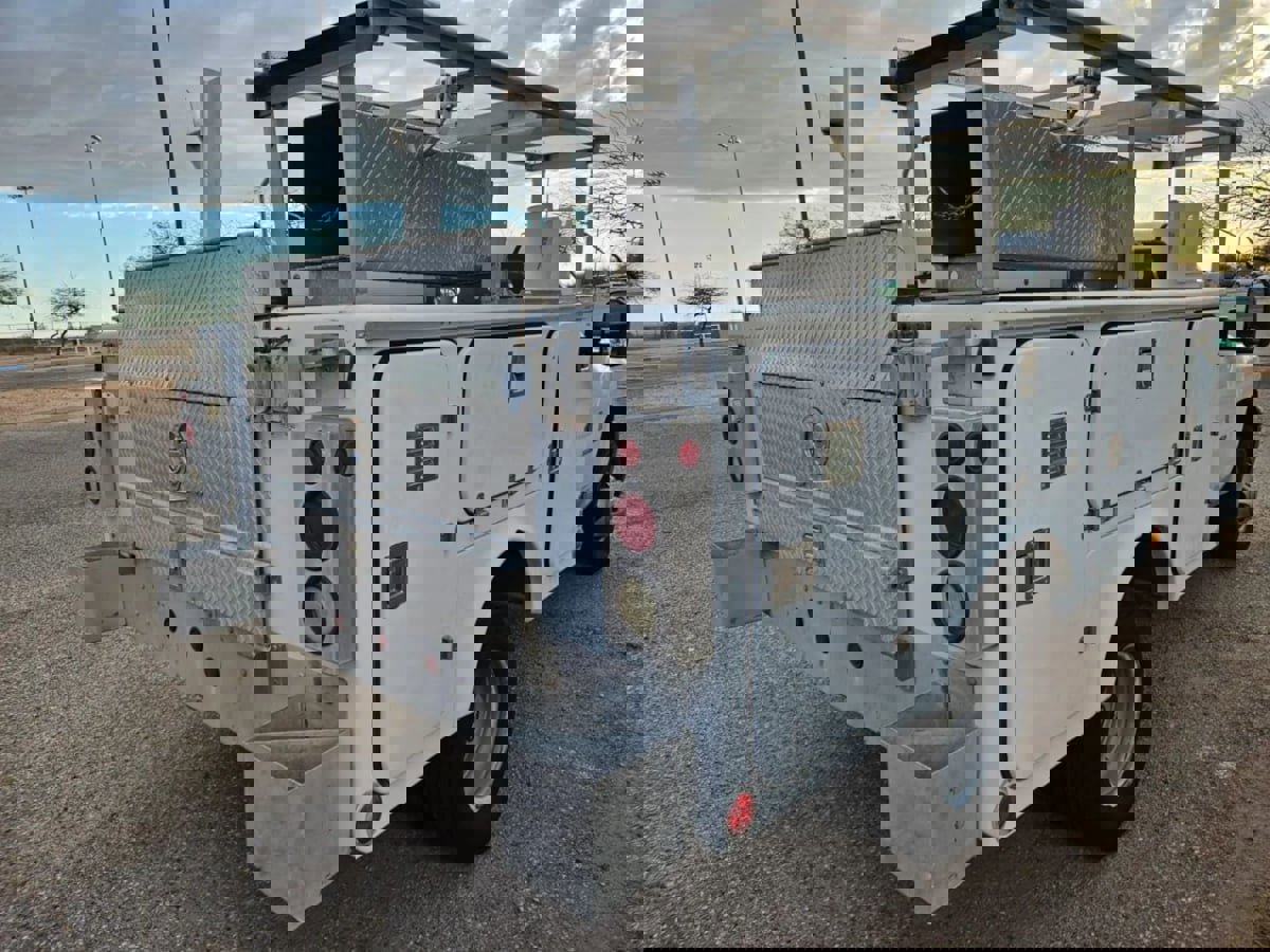 Used 2014 Chevrolet Silverado 3500 W/T image 13