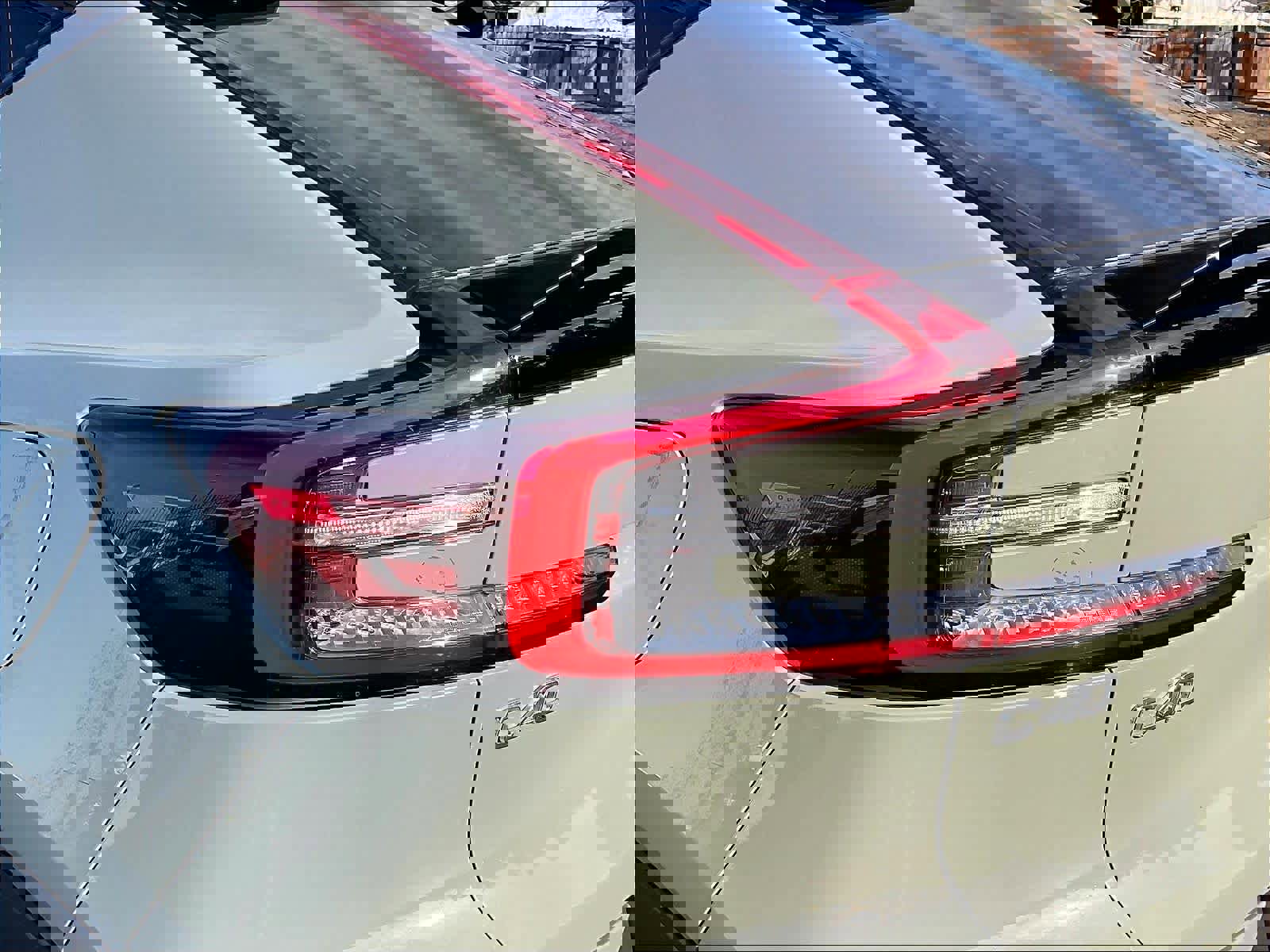 Used 2023 Volvo C40 P8 Recharge Plus image 31