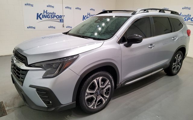 Used 2024 Subaru Ascent Limited w/ Technology Package image 7