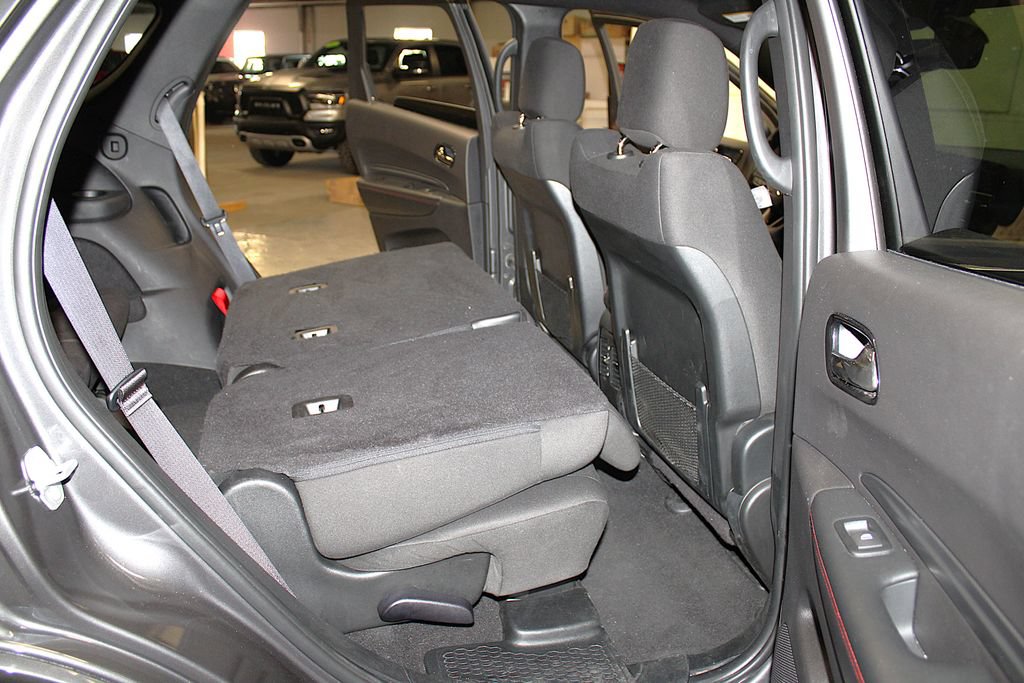 Certified 2025 Dodge Durango GT AWD/4WD image 36