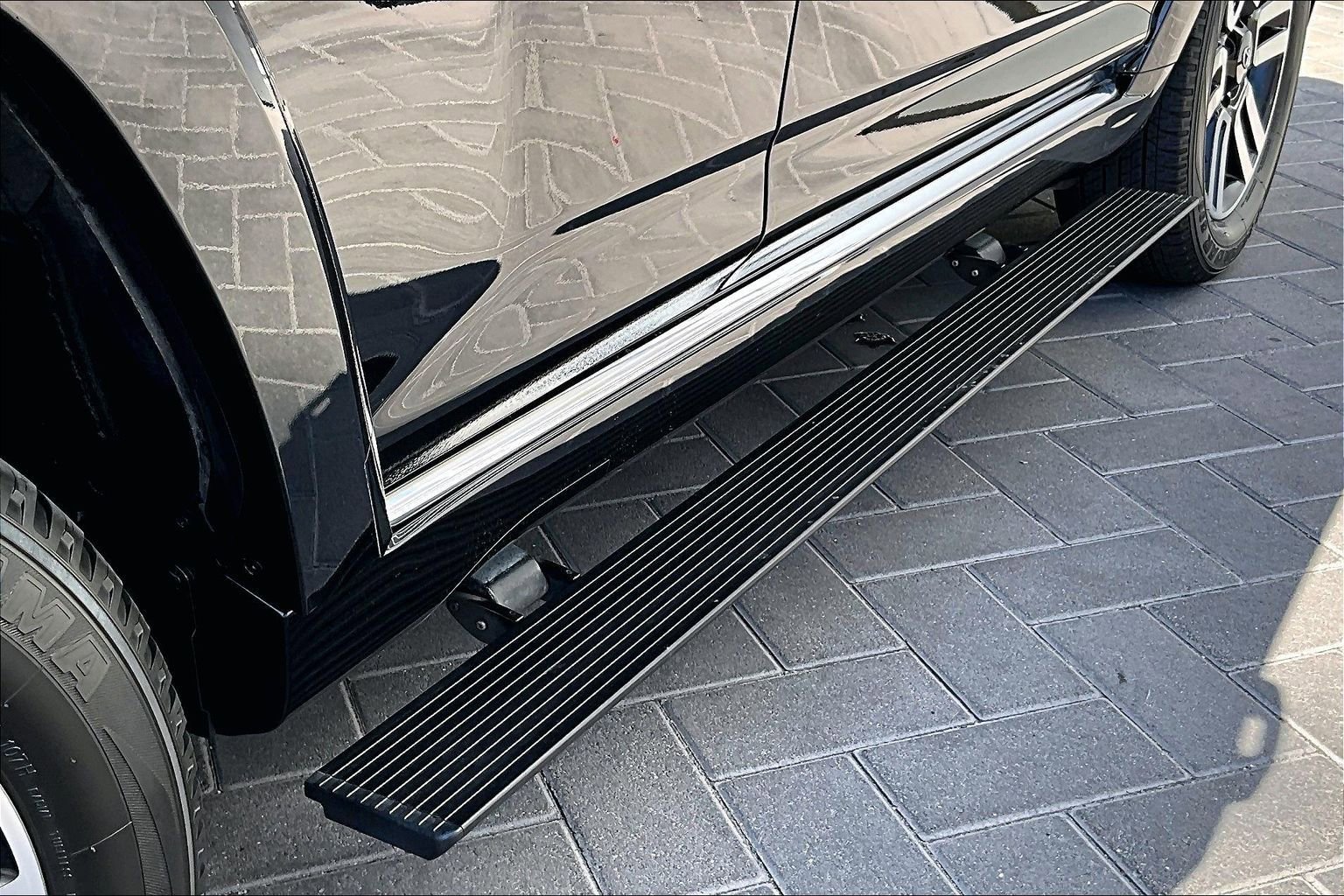 Used 2023 Toyota 4Runner Limited image 8