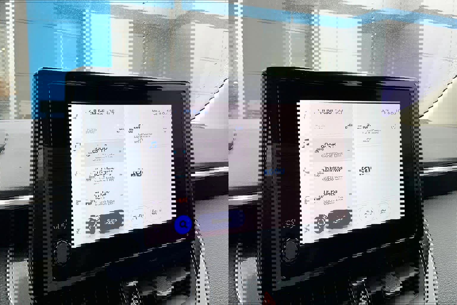 Used 2024 Toyota Corolla LE FWD image 30