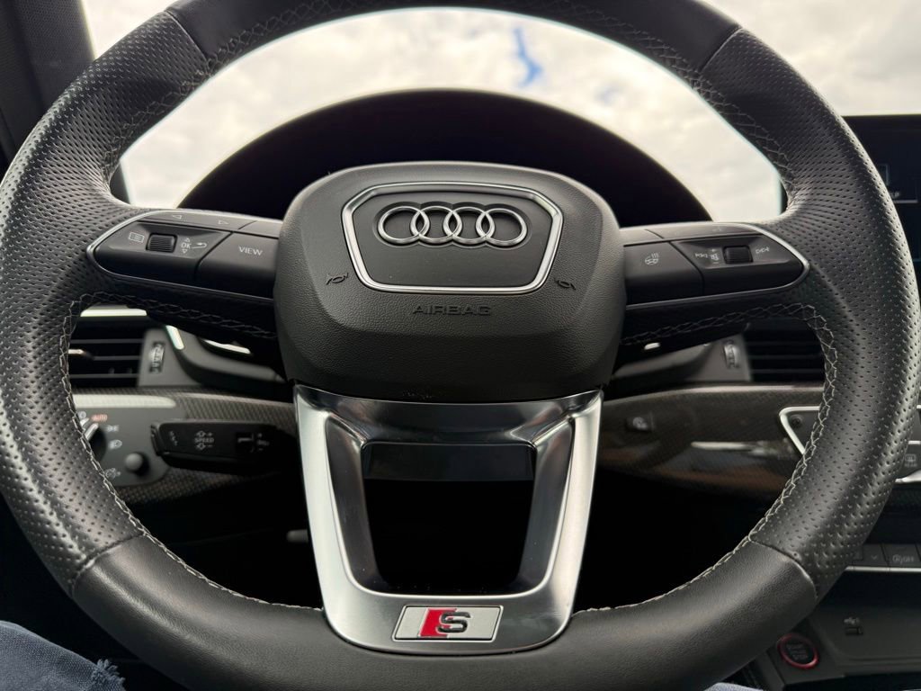 Used 2023 Audi S4 Premium Plus w/ Premium Plus Package AWD/4WD image 40