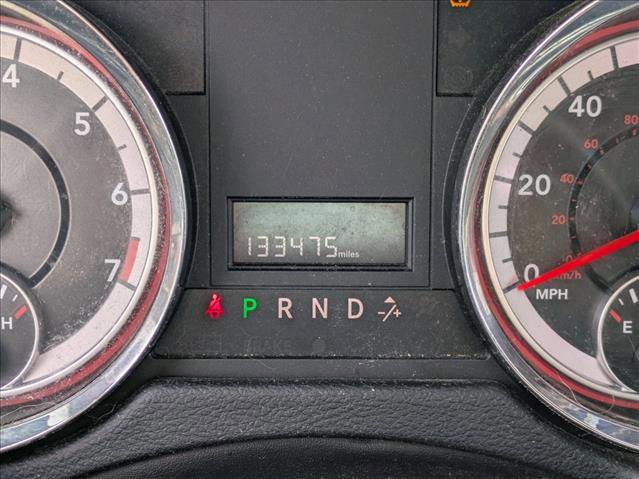 Used 2018 Dodge Grand Caravan SXT image 9