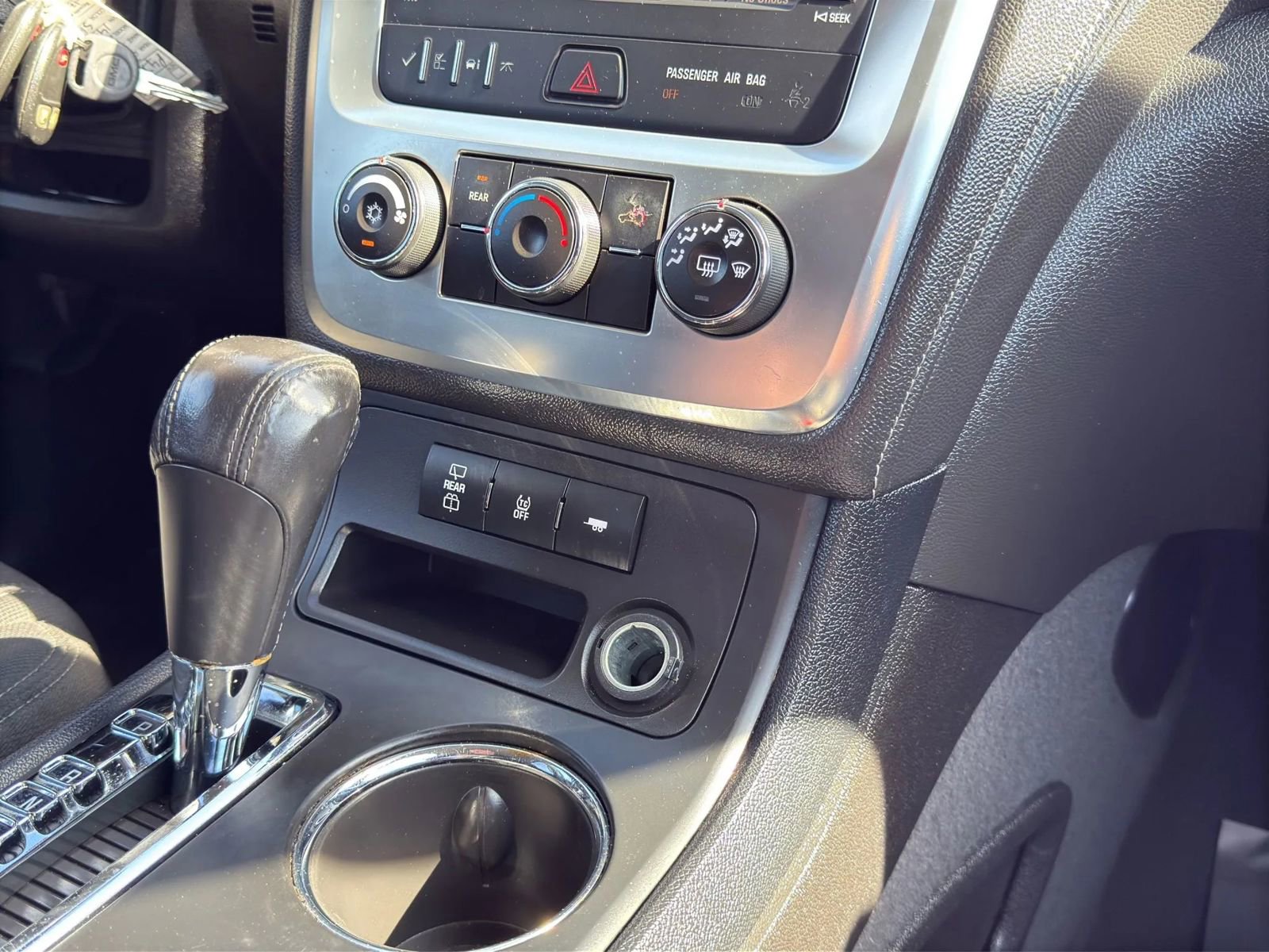 Used 2014 GMC Acadia SLE image 22