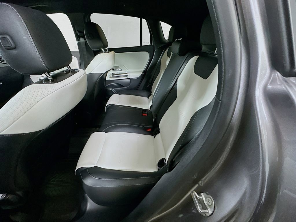 Used 2022 Mercedes-Benz GLA 250 image 14