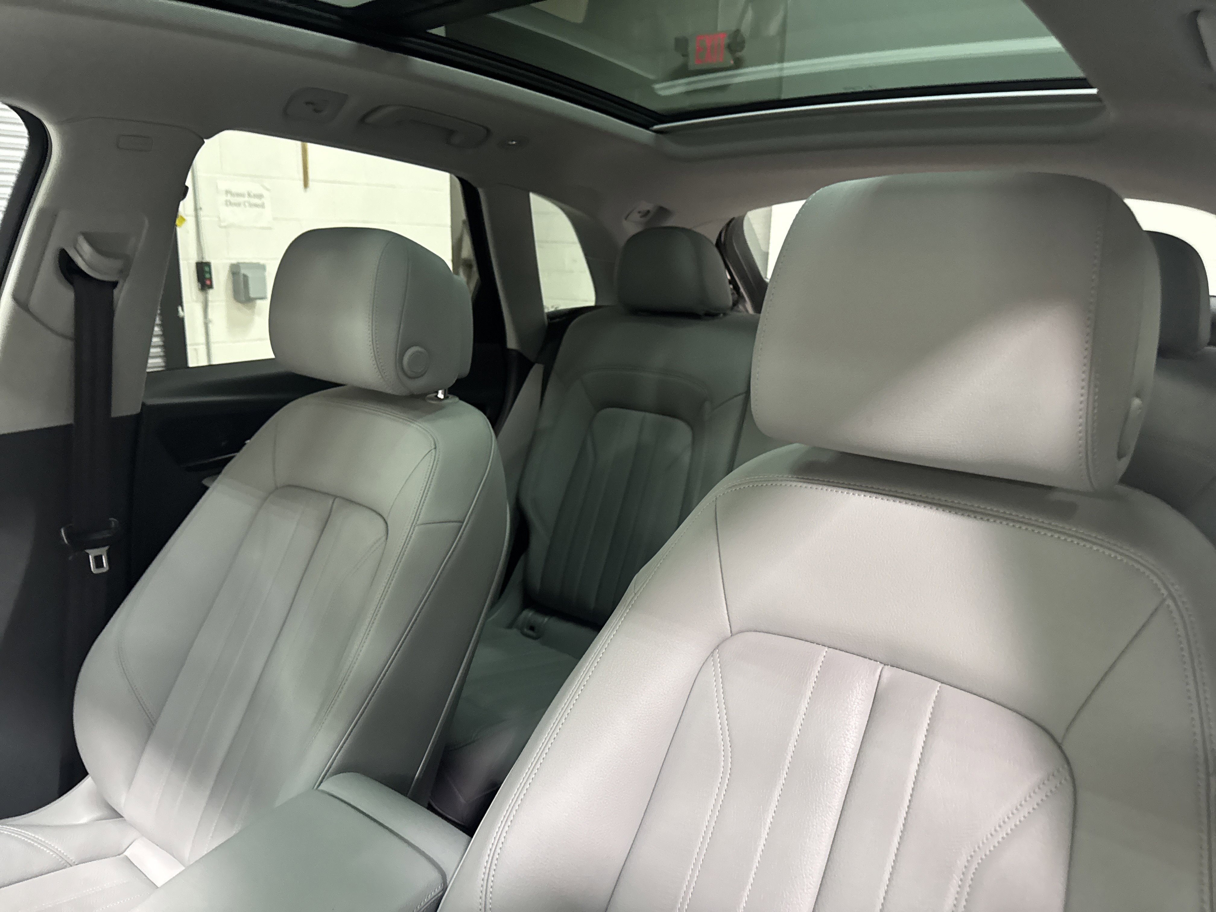 Used 2019 Audi Q5 2.0T Premium Plus w/ Premium Plus Package image 31