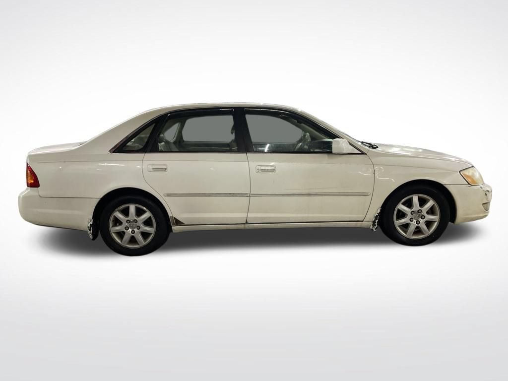 Used 2002 Toyota Avalon XL FWD image 4