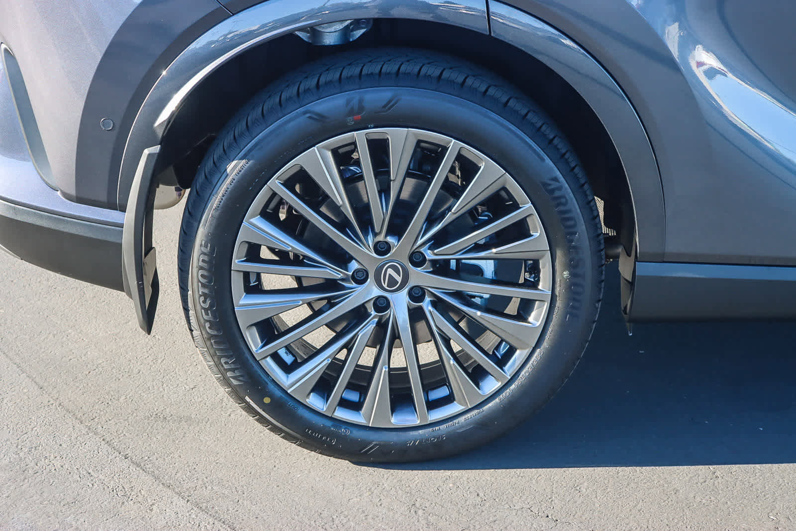 New 2026 Lexus RX 450h Luxury image 10