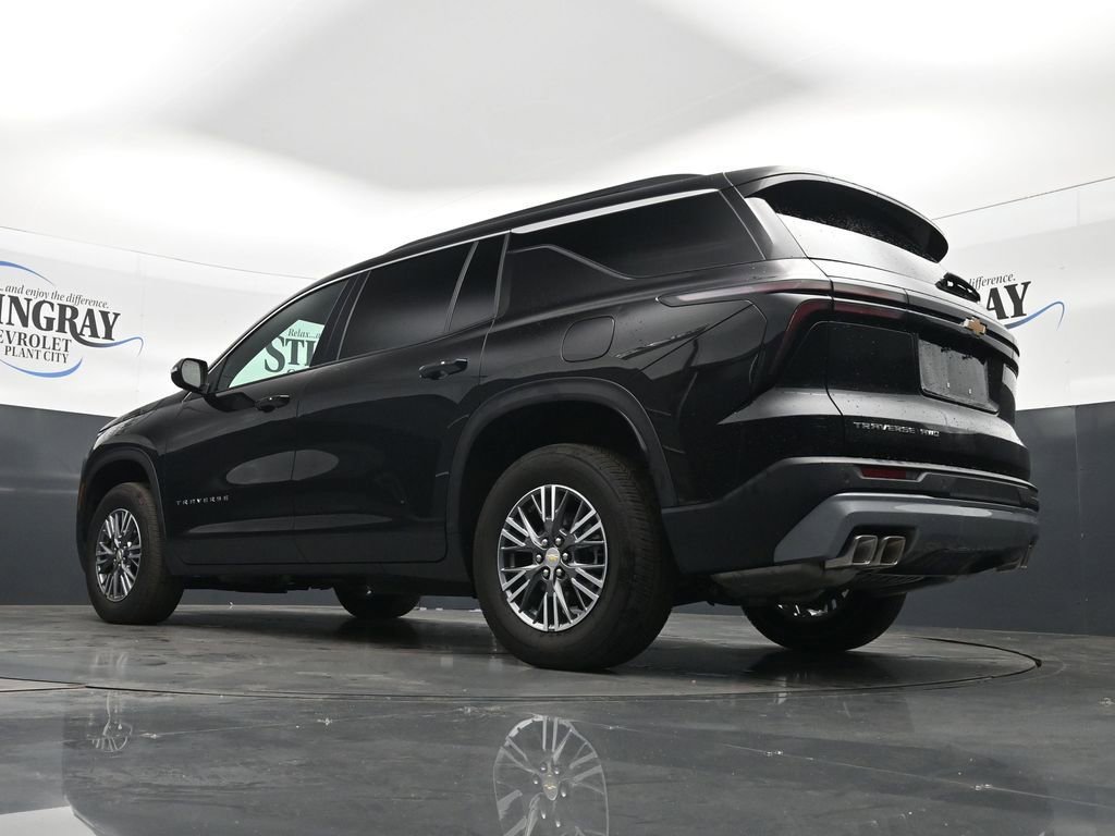 Used 2026 Chevrolet Traverse LT AWD/4WD image 21