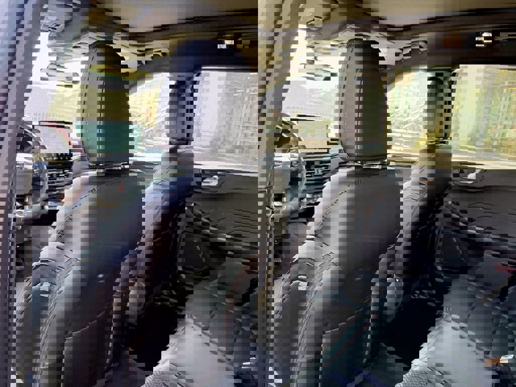 New 2026 Ford Escape ST-Line w/ Tech Pack #1 image 11