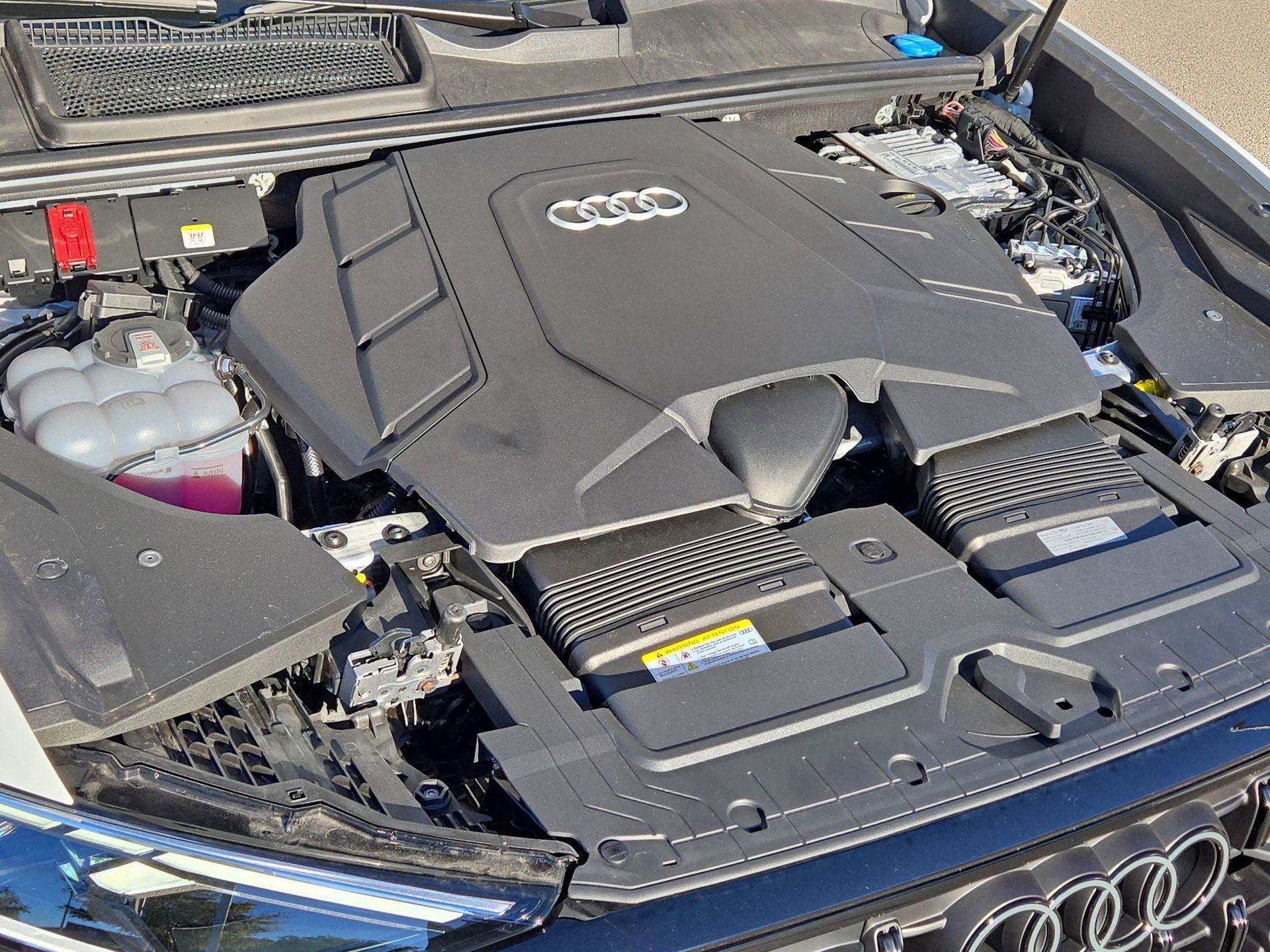 New 2026 Audi Q8 Premium image 10