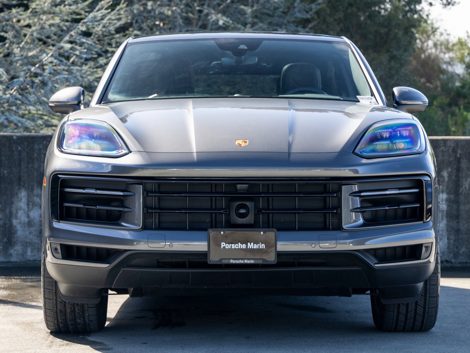 Certified 2025 Porsche Cayenne Coupe image 8