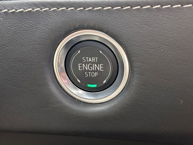 Certified 2025 Cadillac Escalade ESV Premium Luxury Platinum w/ LPO, Floor Liner Package image 32