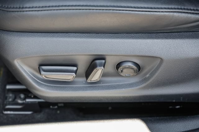 Used 2019 Toyota Avalon Touring w/ Advanced Safety Package FWD image 26