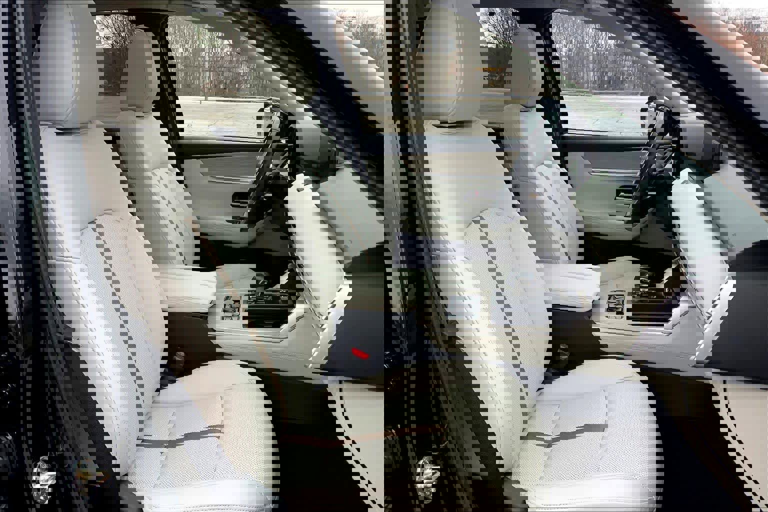 Certified 2025 MAZDA CX-90 3.3 Turbo S w/ Premium Package image 8